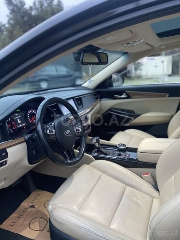 Kia K7-11