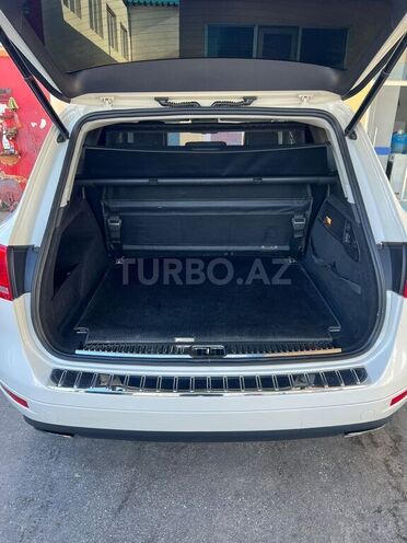 Volkswagen Touareg 2010, 22,290 km - 3.6 л - Bakı