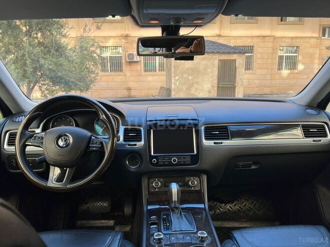 Volkswagen Touareg 2010, 22,290 km - 3.6 л - Bakı