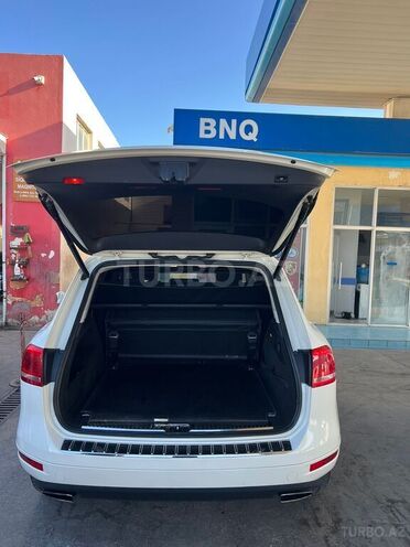 Volkswagen Touareg 2010, 22,290 km - 3.6 л - Bakı