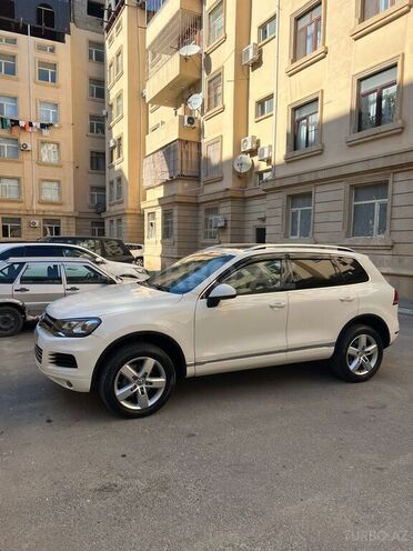 Volkswagen Touareg 2010, 22,290 km - 3.6 л - Bakı