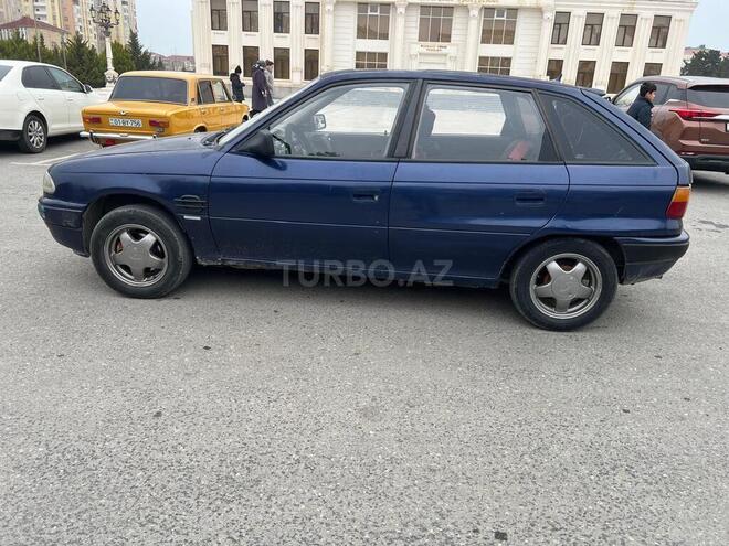 Opel Astra 1993, 571,500 km - 1.8 l - Xırdalan