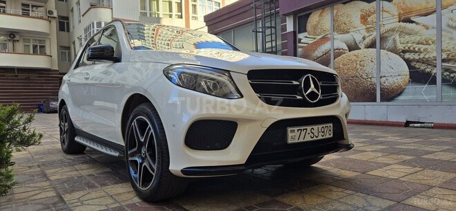 Mercedes  2017, 137,000 km - 2.2 л - Bakı