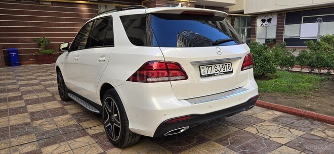 Mercedes  2017, 137,000 km - 2.2 л - Bakı