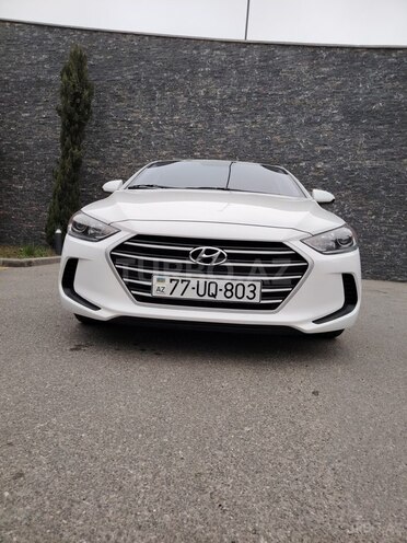 Hyundai Elantra 2018, 75,639 km - 2.0 л - 
