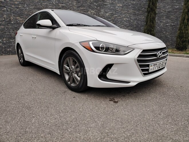 Hyundai Elantra 2018, 75,639 km - 2.0 л - 