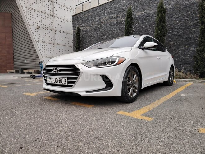 Hyundai Elantra 2018, 75,639 km - 2.0 л - 