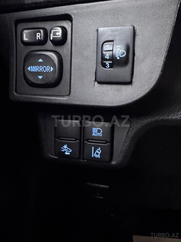Toyota Corolla Fielder 2020, 27,000 km - 1.5 l - Bakı