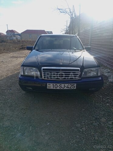 Mercedes C 180 1995, 258,000 km - 1.8 л - Tovuz