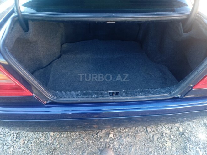 Mercedes C 180 1995, 258,000 km - 1.8 л - Tovuz