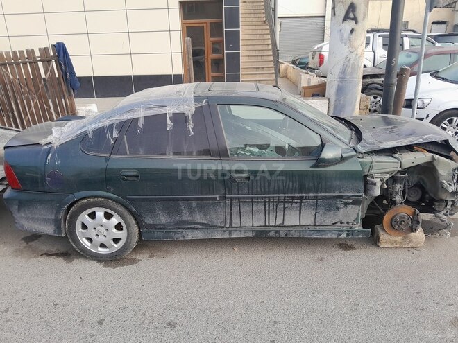 Opel Vectra 2000, 546,000 km - 2.0 l - Bakı