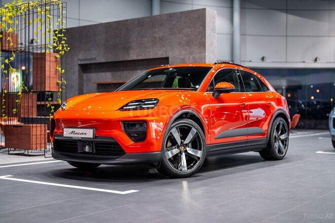 Porsche Macan-1