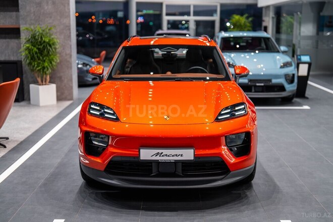 Porsche Macan-2