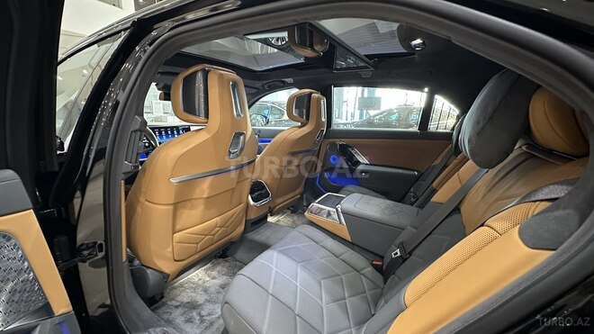 BMW 760 2024, 0 km - 3.0 l - Bakı