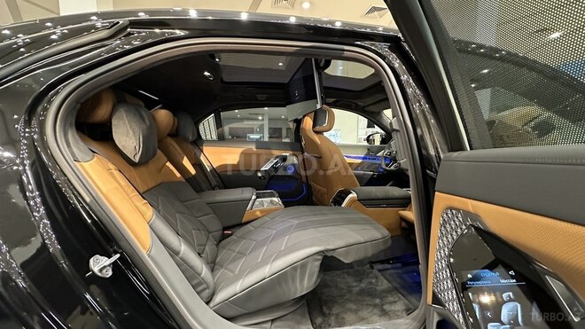 BMW 760 2024, 0 km - 3.0 l - Bakı