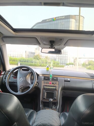 Mercedes E 280 1999, 398,000 km - 2.8 l - Bakı