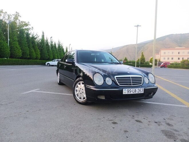 Mercedes E 280 1999, 398,000 km - 2.8 l - Bakı