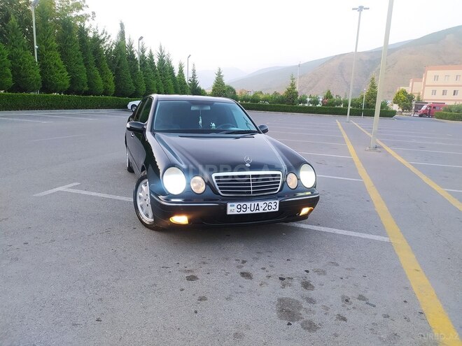 Mercedes E 280 1999, 398,000 km - 2.8 l - Bakı