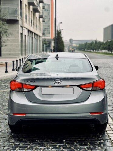 Hyundai Elantra 2015, 113,000 km - 1.8 л - Bakı