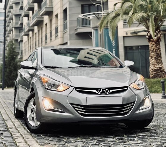 Hyundai Elantra 2015, 113,000 km - 1.8 л - Bakı
