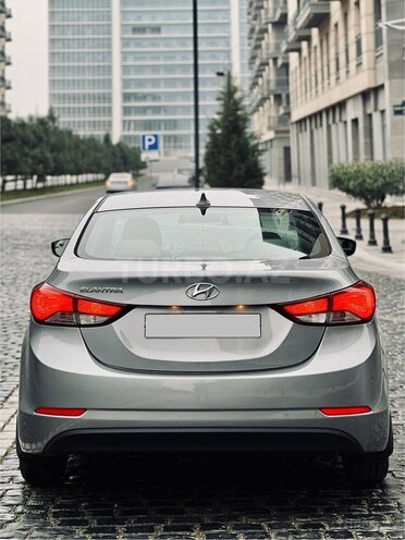 Hyundai Elantra 2015, 113,000 km - 1.8 л - Bakı
