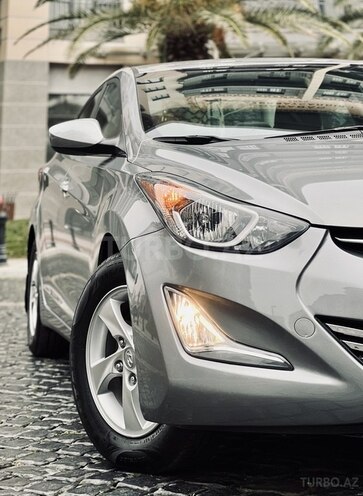 Hyundai Elantra 2015, 113,000 km - 1.8 л - Bakı