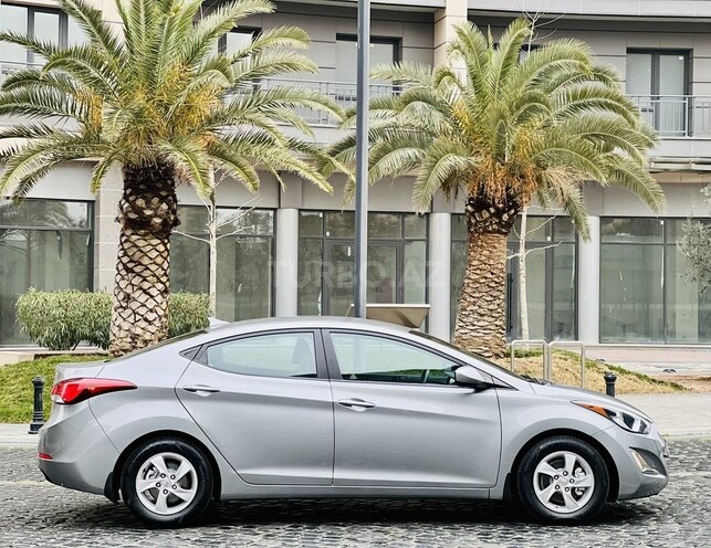 Hyundai Elantra 2015, 113,000 km - 1.8 л - Bakı