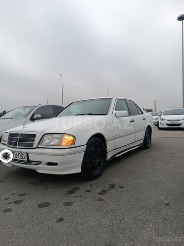 Mercedes C 230 1998, 327,000 km - 2.3 л - Bakı