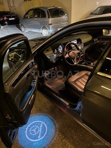 Mercedes E 200 d 2014, 205,000 km - 2.2 л - Bakı