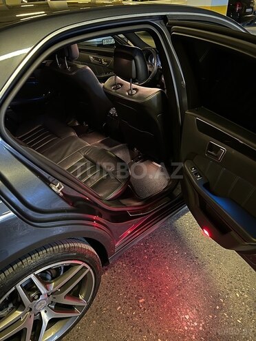 Mercedes E 200 d 2014, 205,000 km - 2.2 л - Bakı