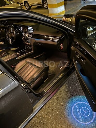 Mercedes E 200 d 2014, 205,000 km - 2.2 л - Bakı