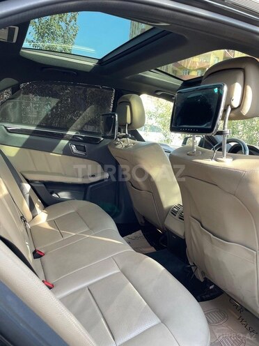 Mercedes E 180 2012, 210,000 km - 1.8 l - Bakı
