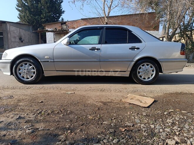 Mercedes C 180 1998, 331,000 km - 1.8 l - Cəlilabad