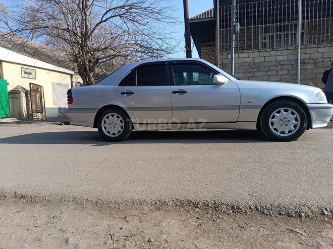 Mercedes C 180 1998, 331,000 km - 1.8 l - Cəlilabad