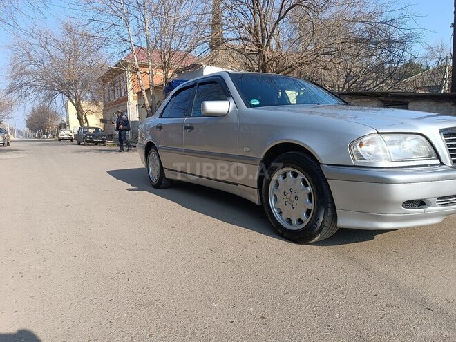 Mercedes C 180 1998, 331,000 km - 1.8 l - Cəlilabad