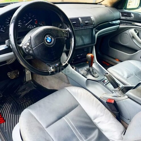 BMW 528 2000, 305,465 km - 2.8 l - Bakı