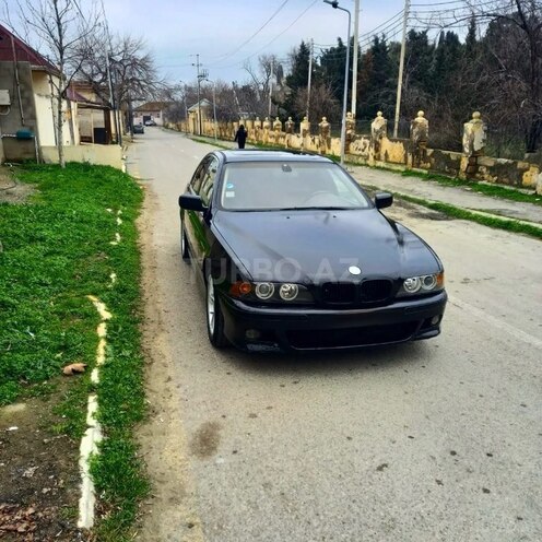 BMW 528 2000, 305,465 km - 2.8 l - Bakı