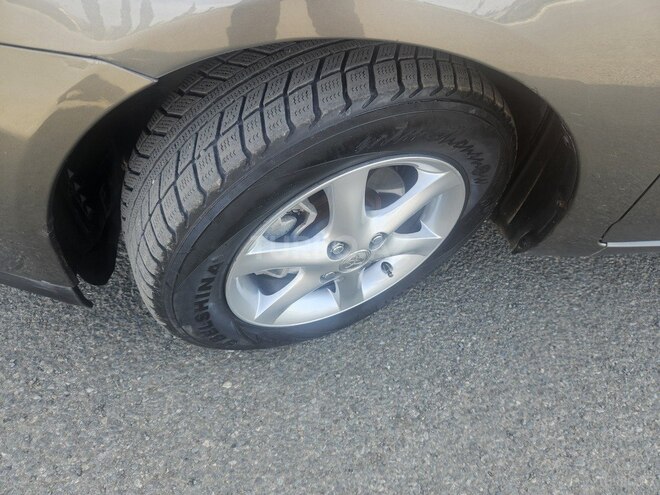 Toyota Corolla 2005, 412,000 km - 1.4 l - Gəncə