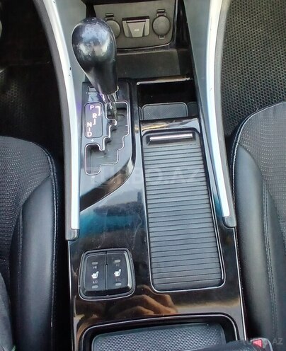 Hyundai Sonata 2011, 130,000 km - 2.4 l - Bakı