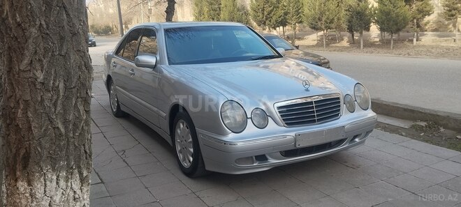 Mercedes E 240 2000, 315,789 km - 2.4 l - Xırdalan