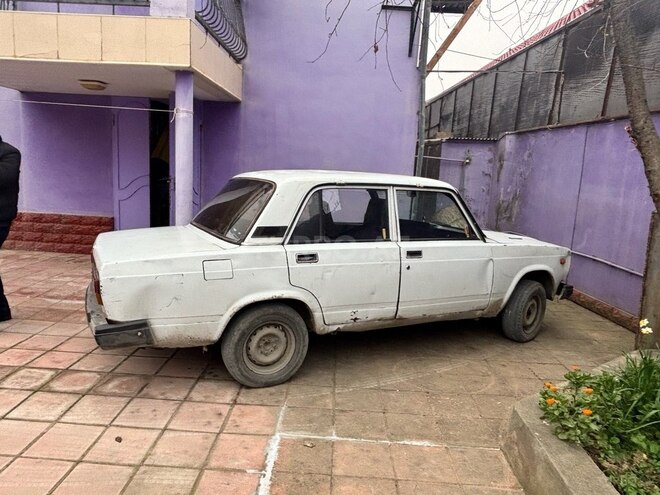 LADA (VAZ) 2107 2003, 12,300 km - 1.6 л - Bakı