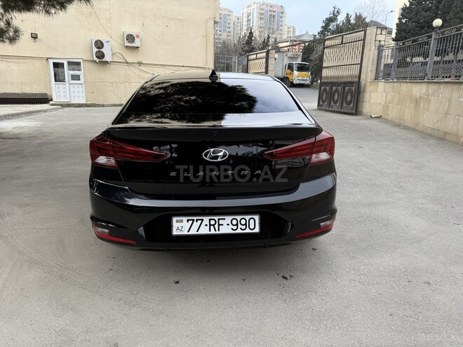 Hyundai Elantra 2019, 68,000 km - 2.0 l - Bakı