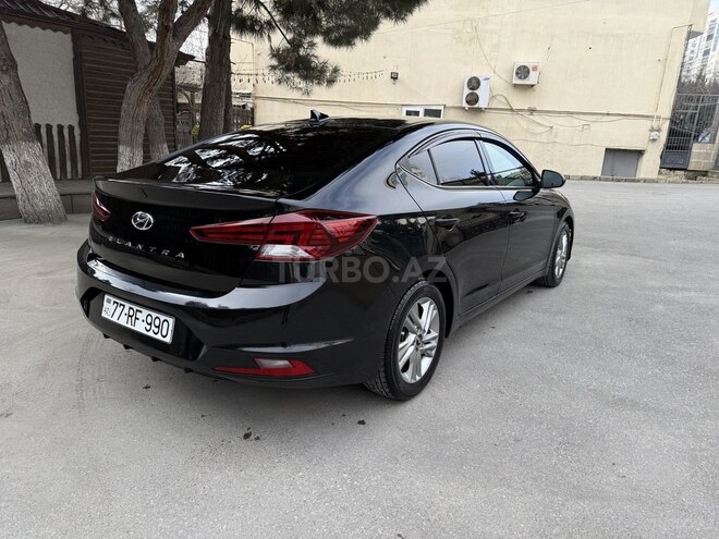 Hyundai Elantra 2019, 68,000 km - 2.0 l - Bakı