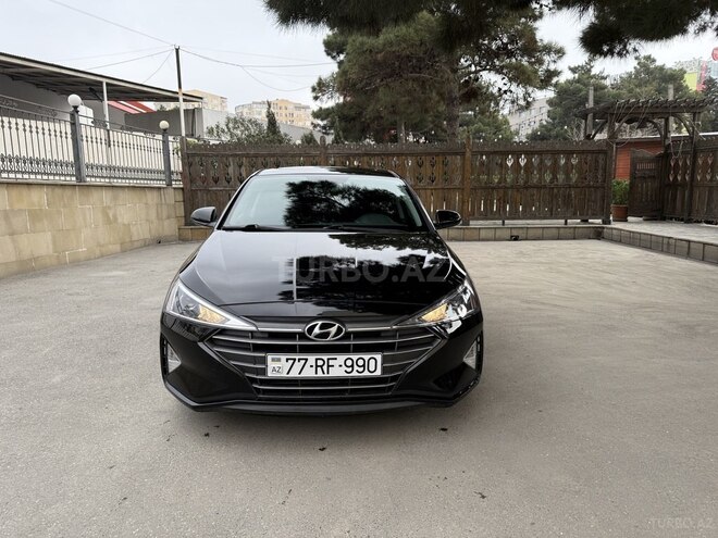 Hyundai Elantra 2019, 68,000 km - 2.0 l - Bakı