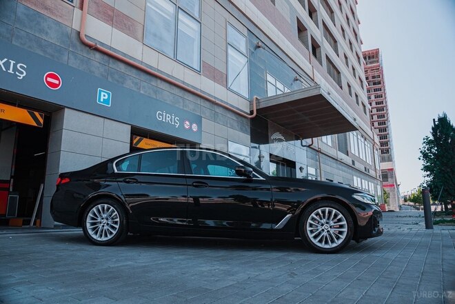 BMW 530 2021, 73,000 km - 2.0 л - Bakı