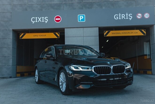 BMW 530 2021, 73,000 km - 2.0 л - Bakı