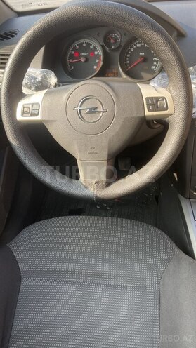 Opel Astra 2004, 233,000 km - 1.4 l - Ağdaş