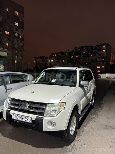 Mitsubishi Pajero 2007, 228,000 km - 3.0 л - Bakı
