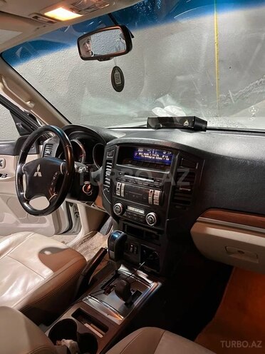 Mitsubishi Pajero 2007, 228,000 km - 3.0 л - Bakı