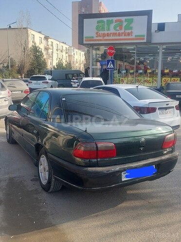 Opel Omega 1996, 236,000 km - 2.0 l - Sumqayıt